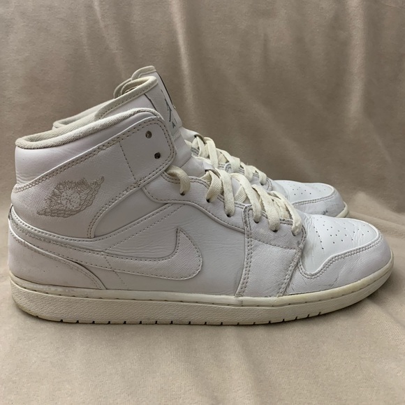 jordan 1 mid 11.5